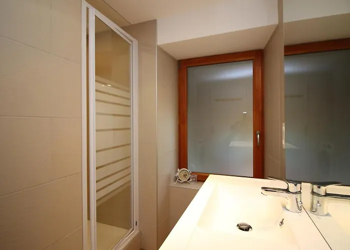 Apartment 3 Pieces Avec Wifi A 300 M Des Thermes - Fr-1-608-204 *